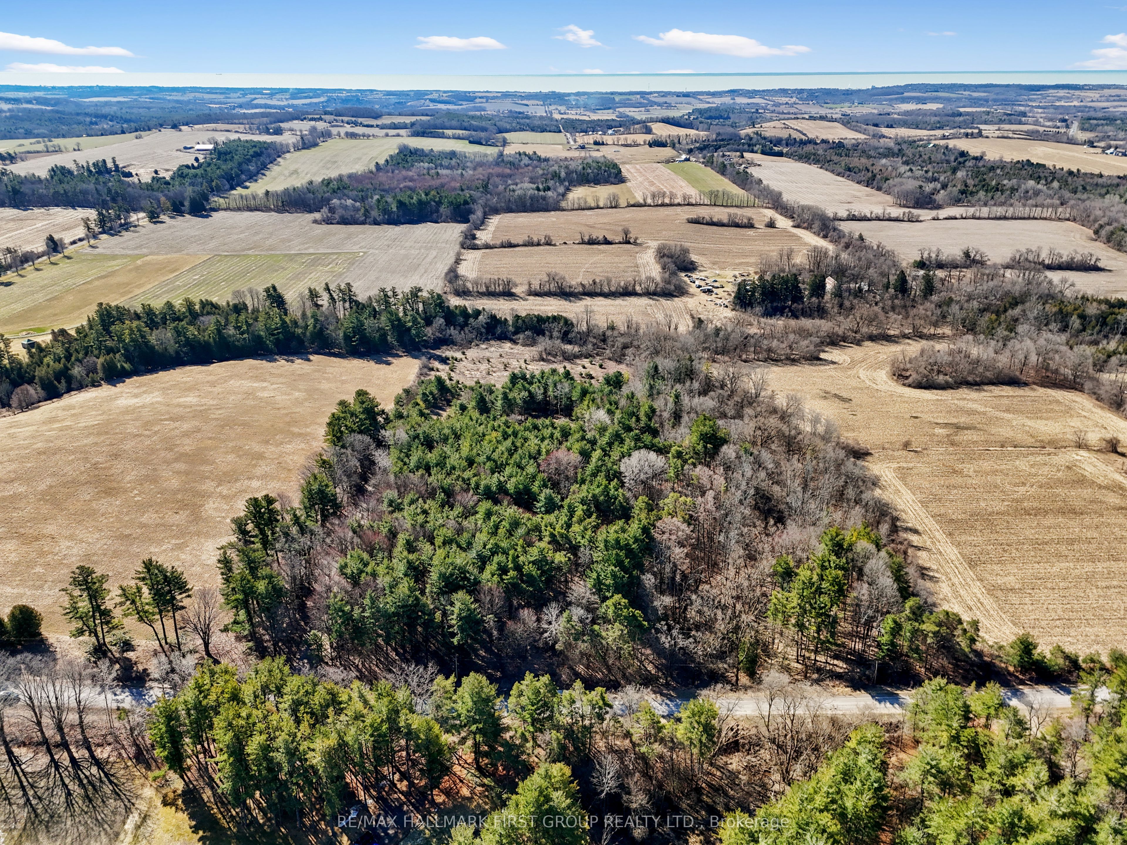 7273 Vimy Ridge Road Property Photo 4