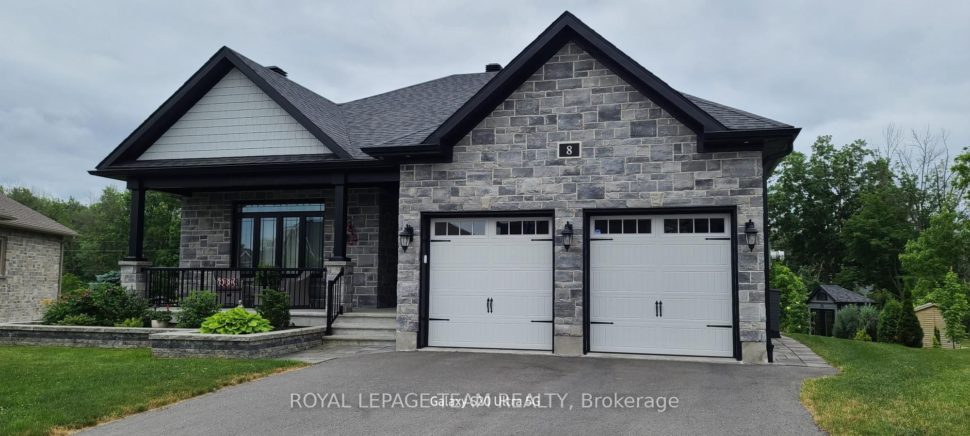8 Eleanor Drive Property Photo