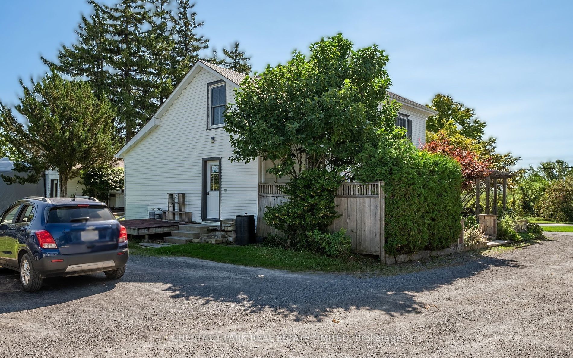 13360 Loyalist Parkway Property Photo 29