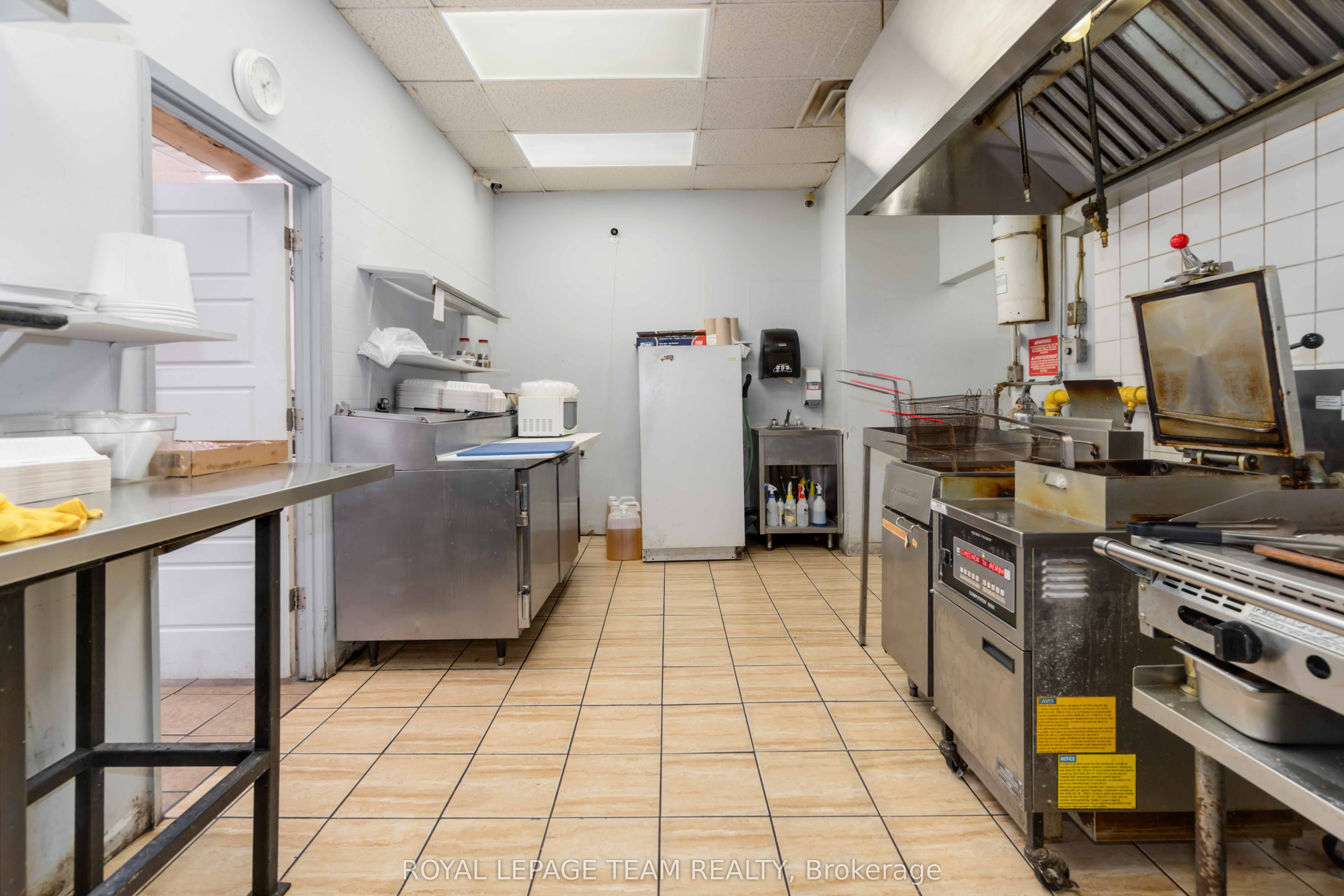#8 - 75 Elgin Street Property Photo 15