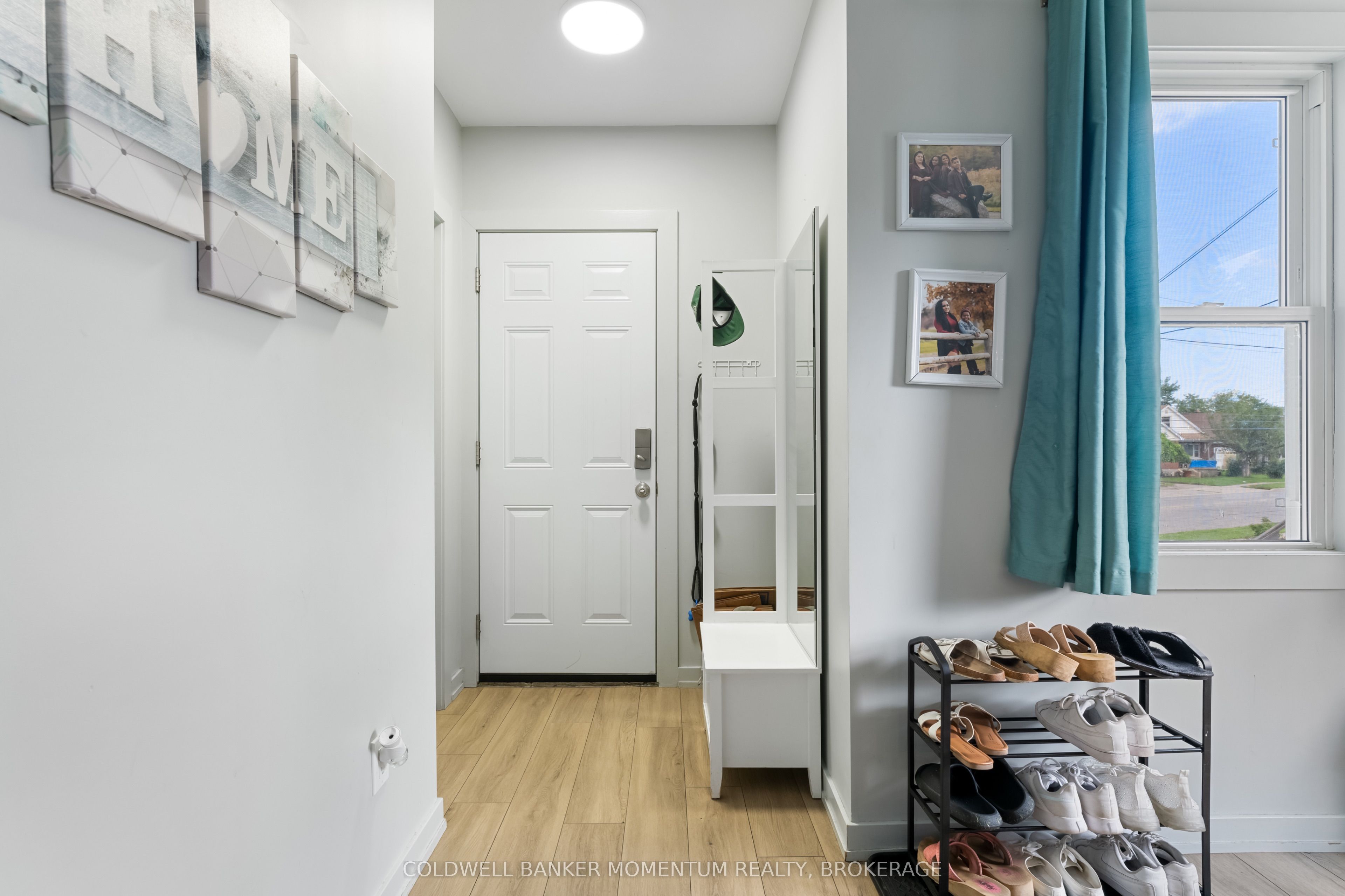 366 Carlton Street Property Photo 13
