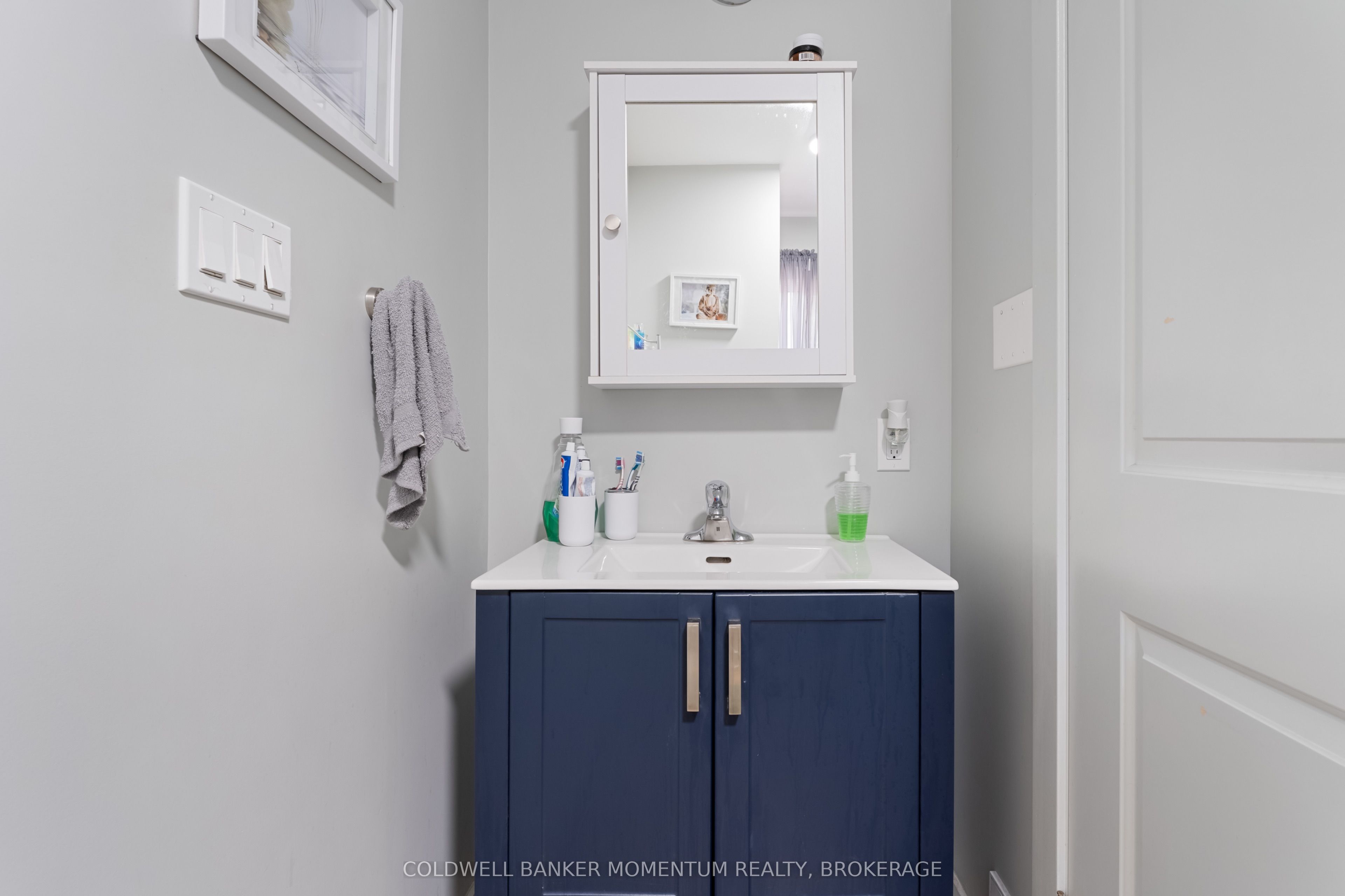 366 Carlton Street Property Photo 26