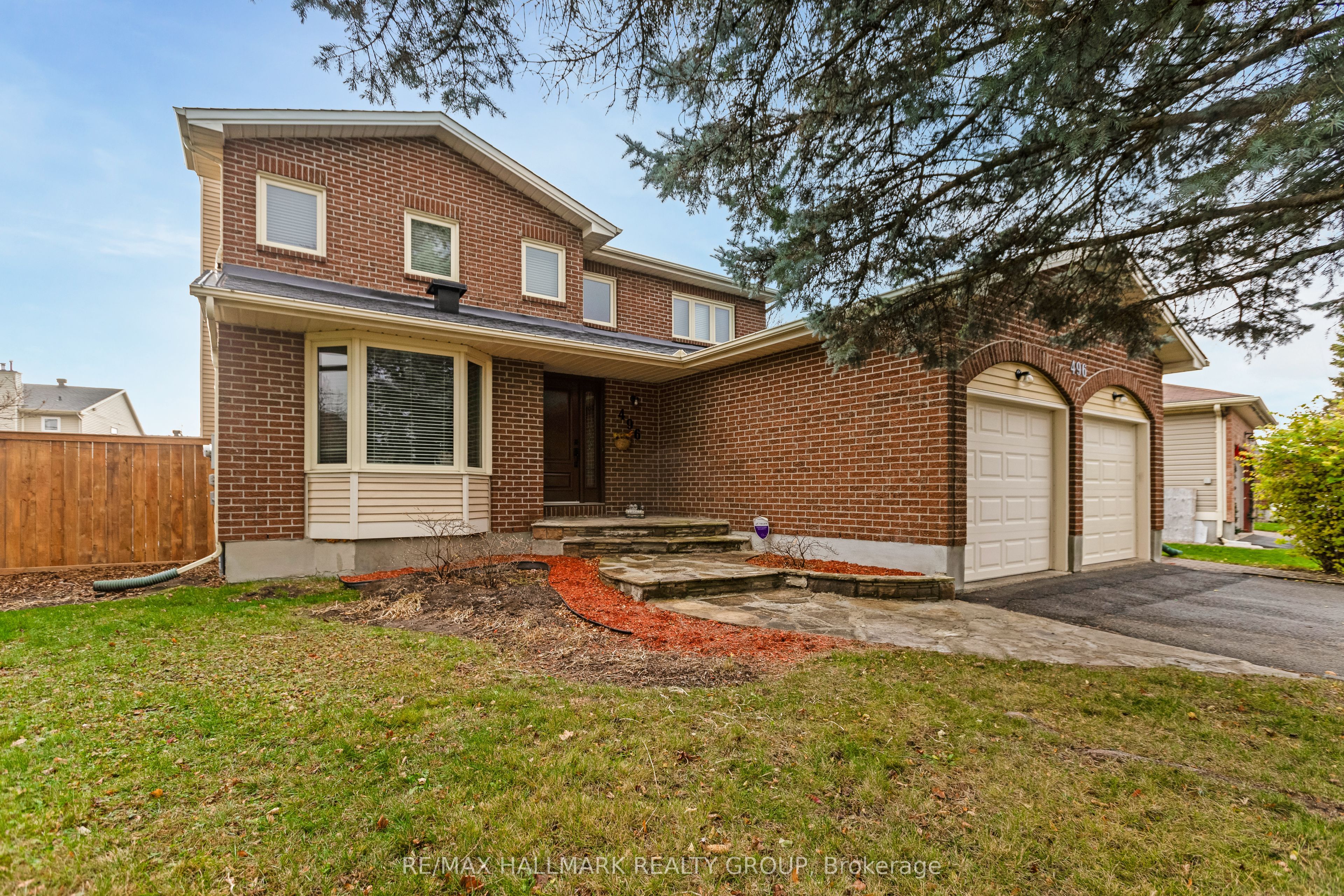 496 Harrowsmith Way Property Photo