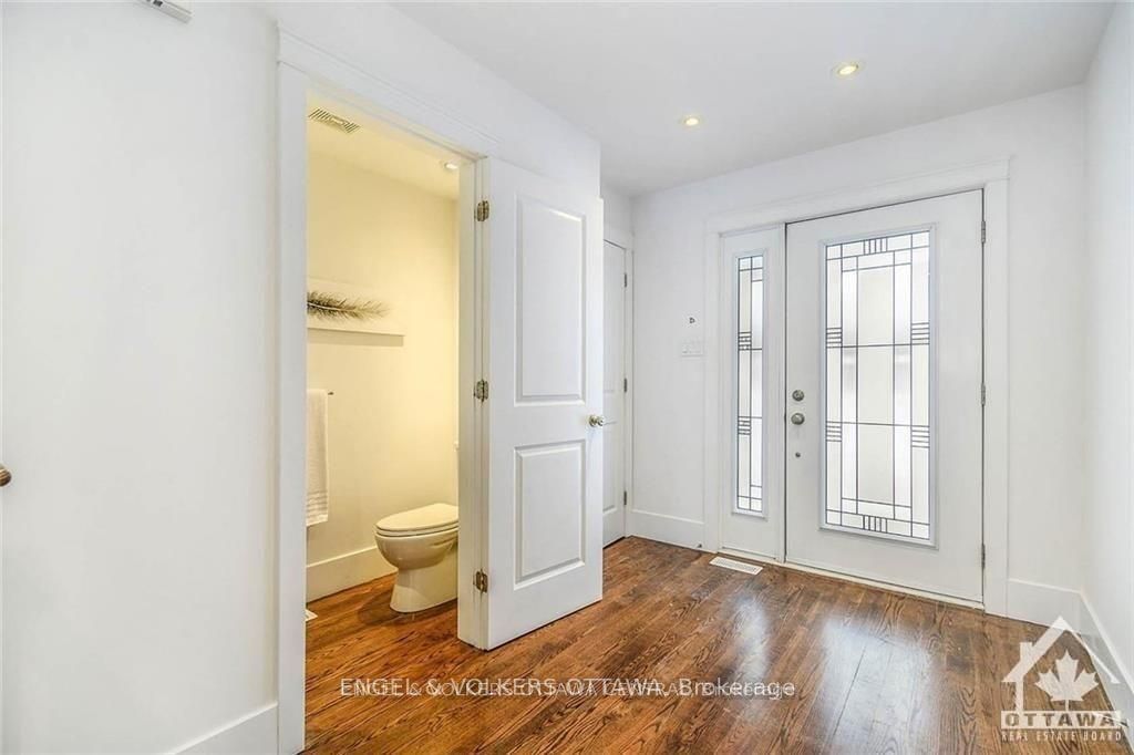109 Montauk N/a Property Photo 6