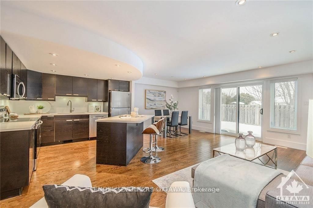 109 Montauk N/a Property Photo 9