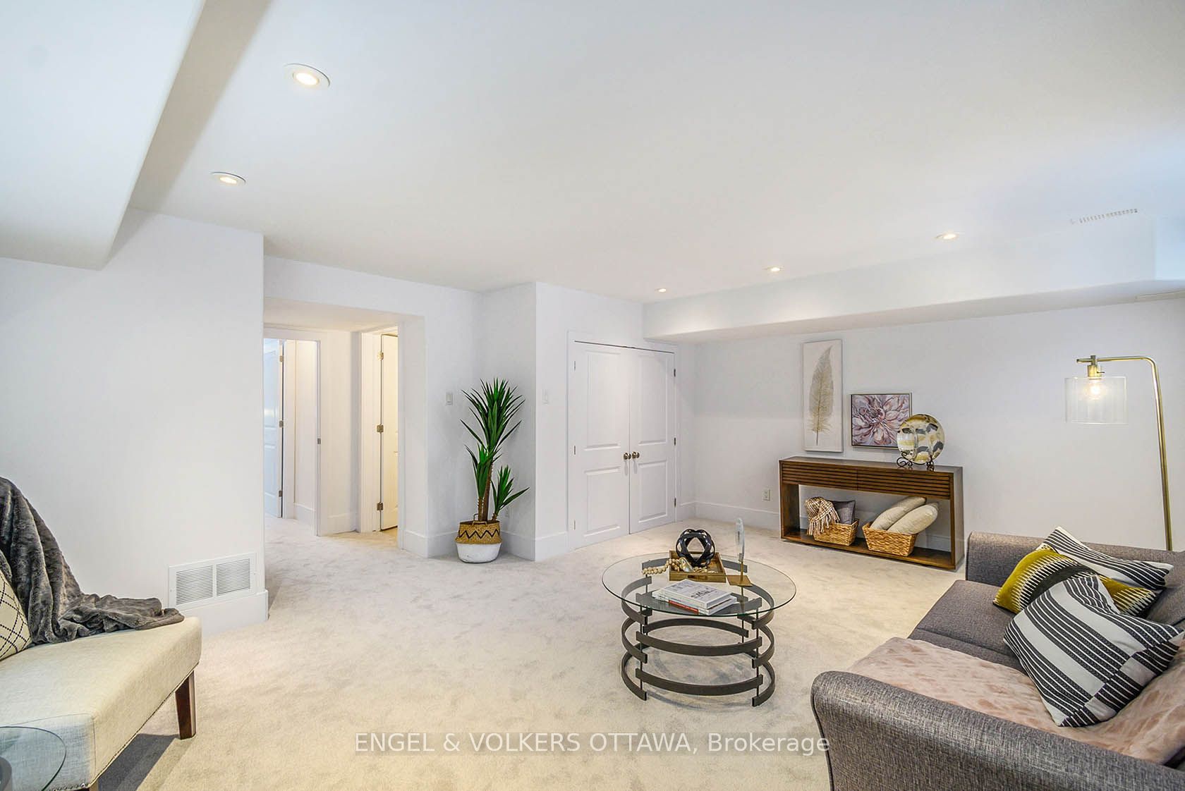 109 Montauk N/a Property Photo 19