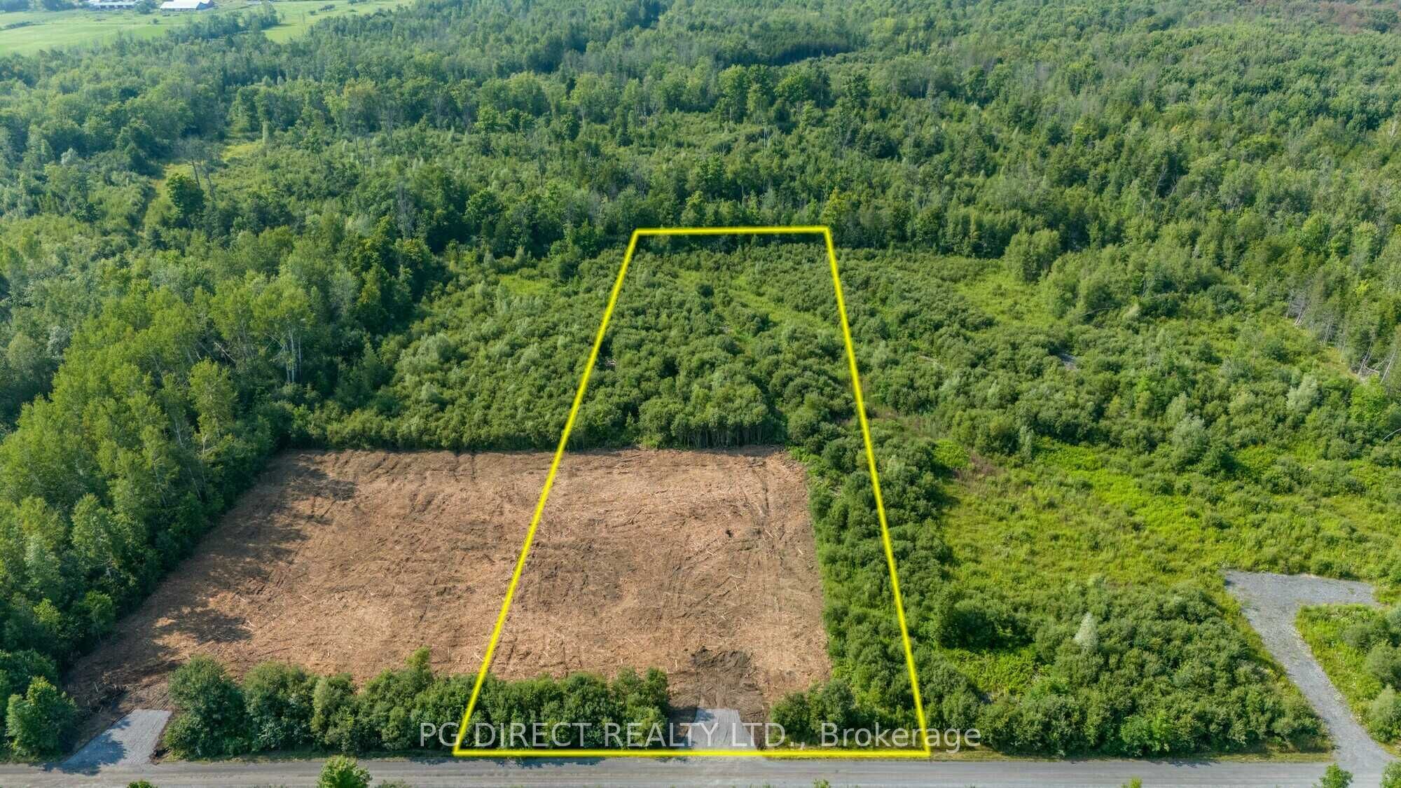 13833 Mels Lane Property Photo 3