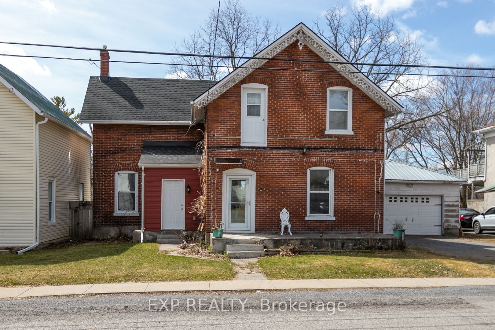 123 Green Street Property Photo