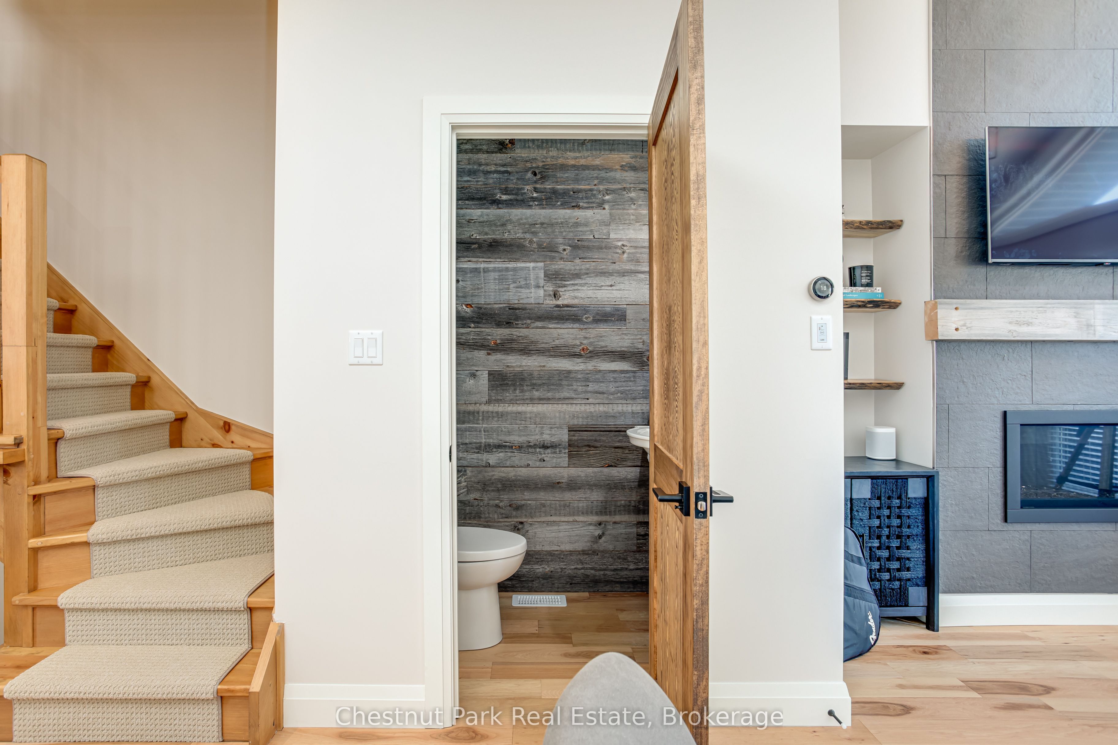 106 Alpine Springs Court 10 Property Photo 31