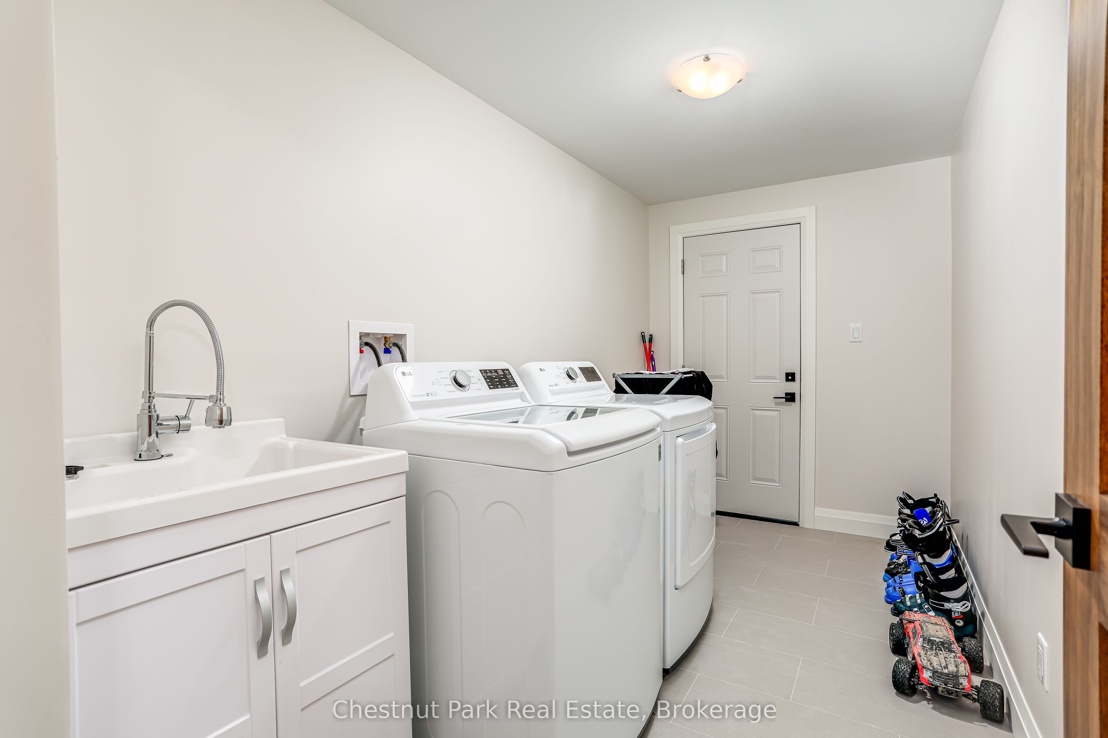 106 Alpine Springs Court 10 Property Photo 36