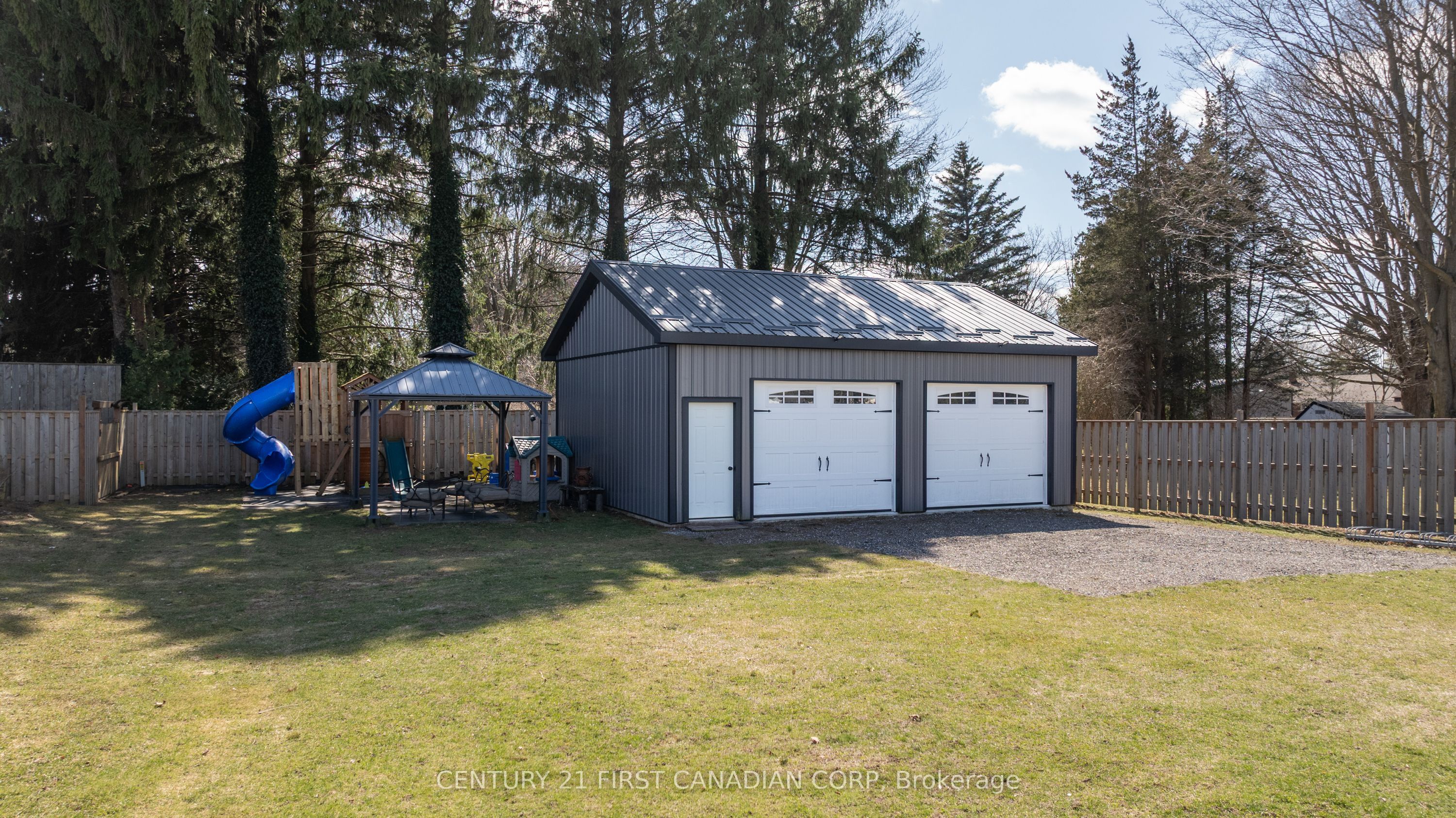 55861 Third Street Property Photo 3