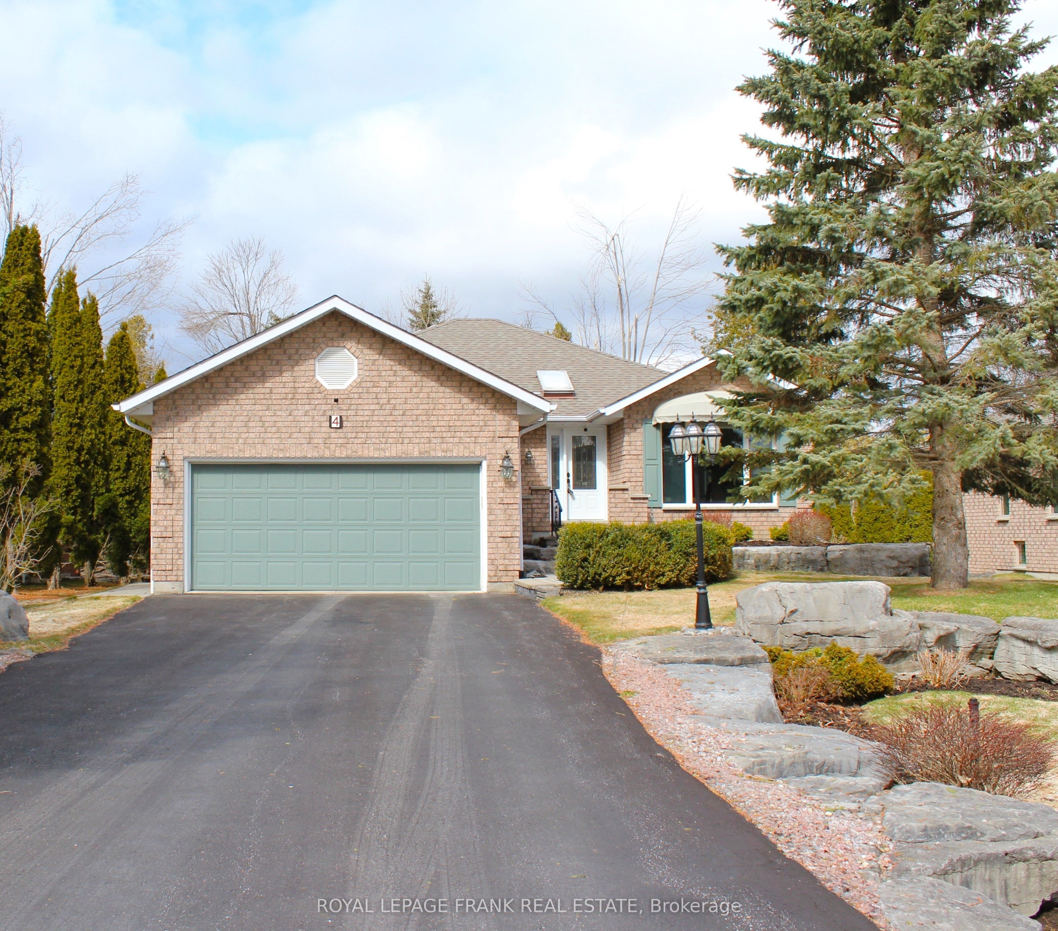 4 Olde Forest Lane Property Photo