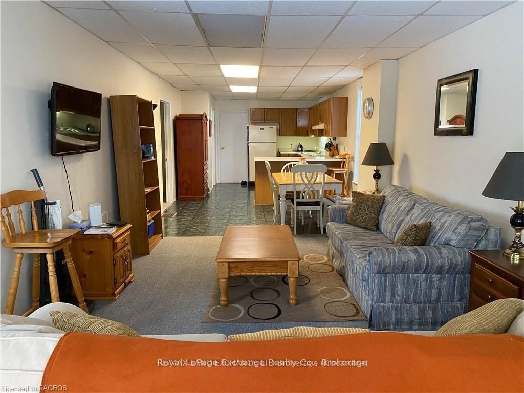 247 Broadway Street Property Photo 6