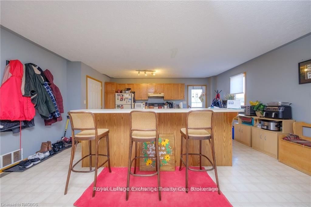 247 Broadway Street Property Photo 10