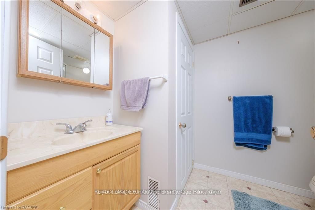 247 Broadway Street Property Photo 25