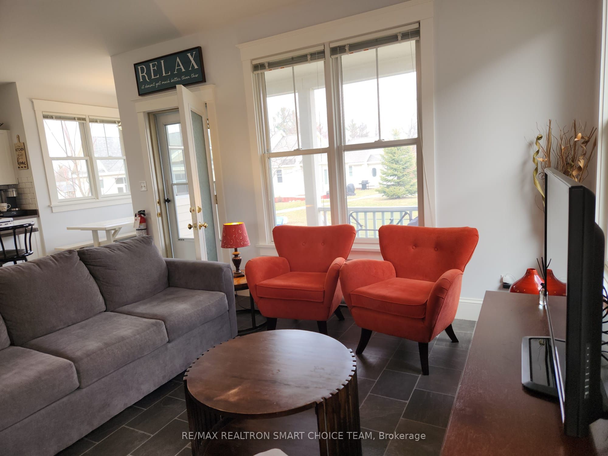 18 Meadow View Lane Property Photo 13