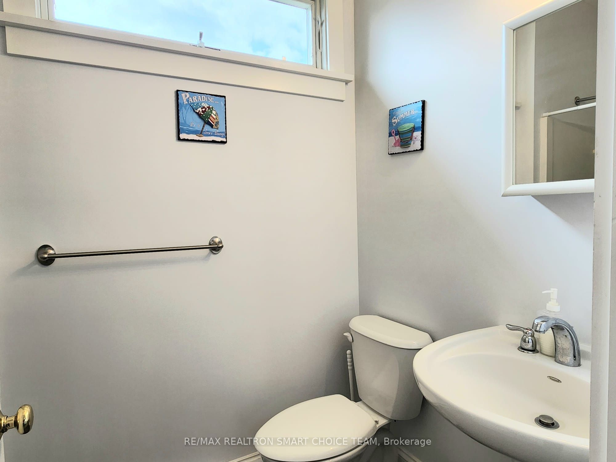 18 Meadow View Lane Property Photo 19