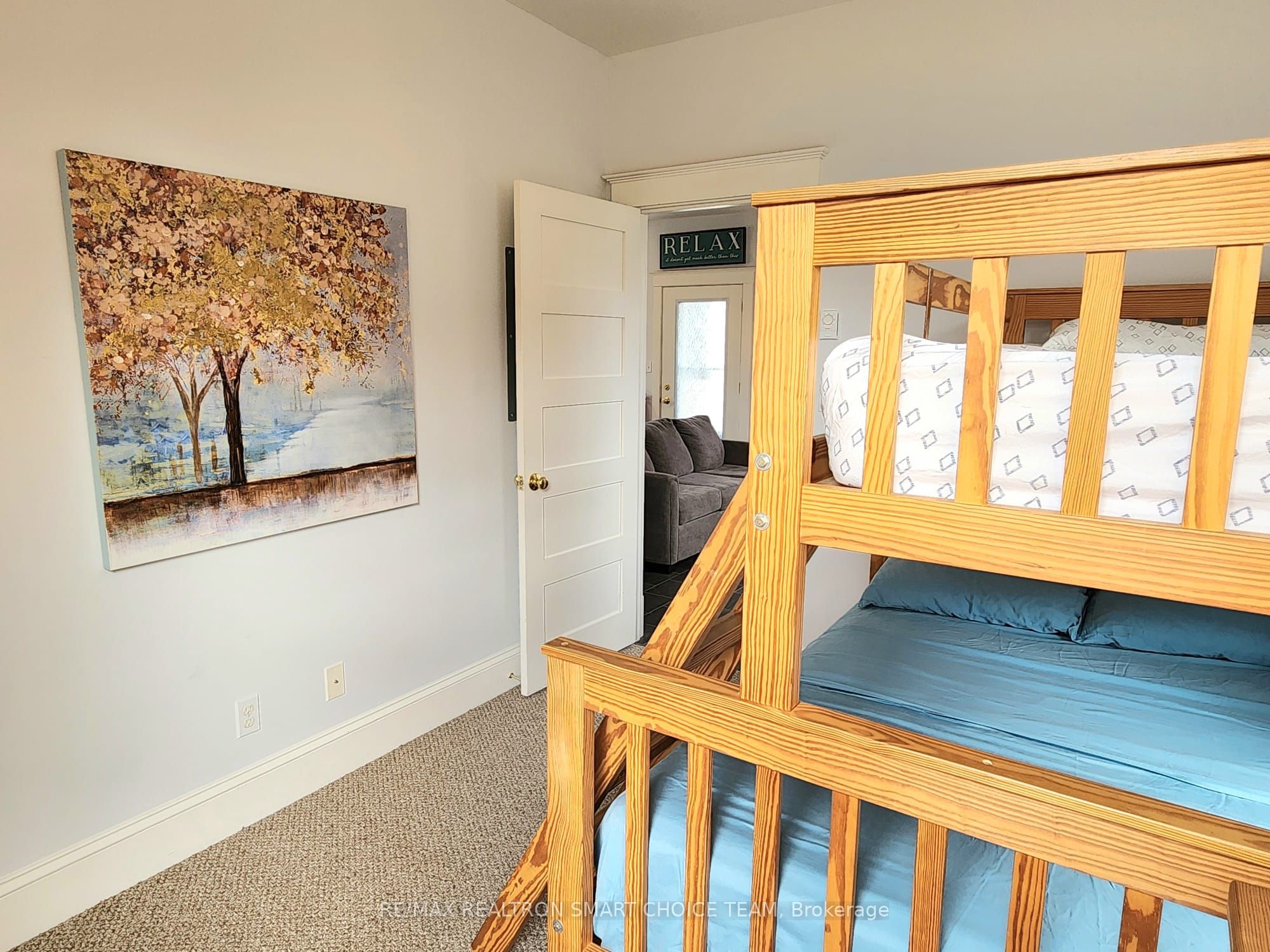 18 Meadow View Lane Property Photo 21