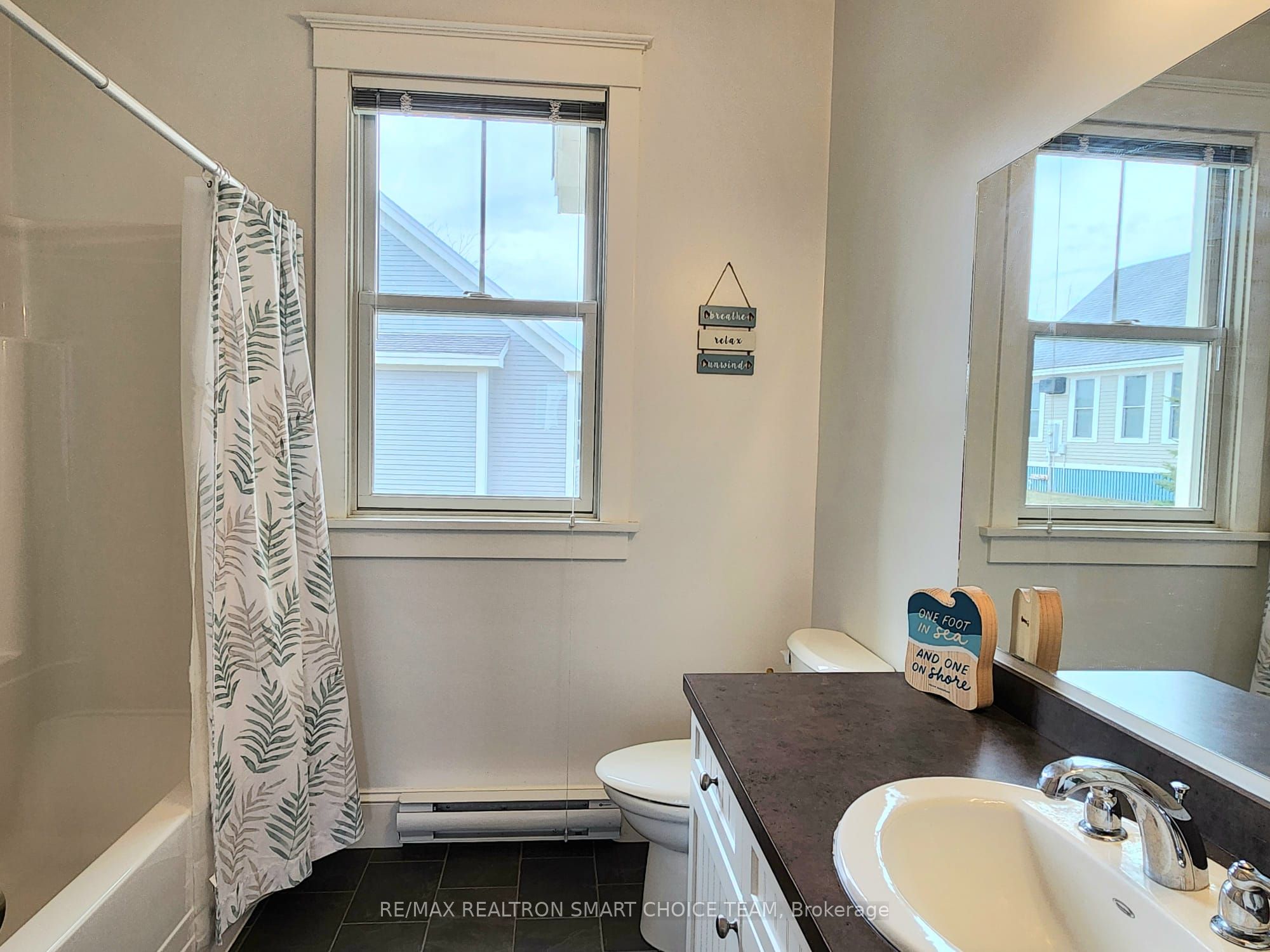 18 Meadow View Lane Property Photo 22