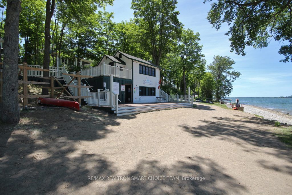 18 Meadow View Lane Property Photo 28