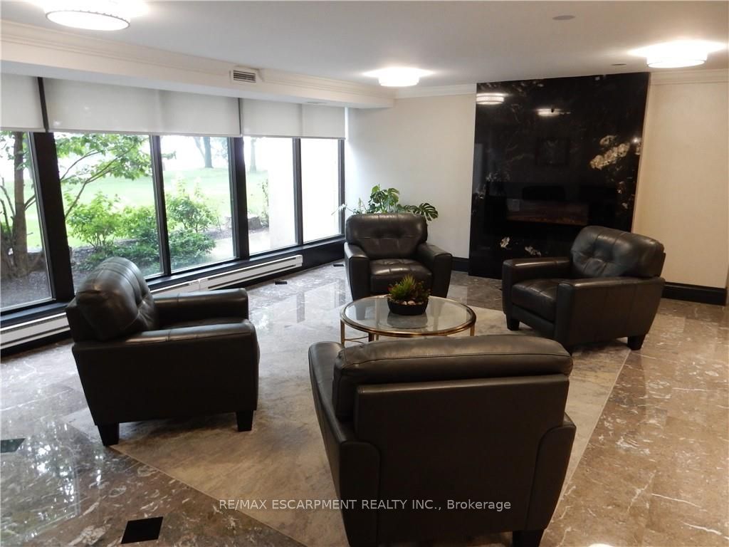 500 Green Road 1512 Property Photo 8