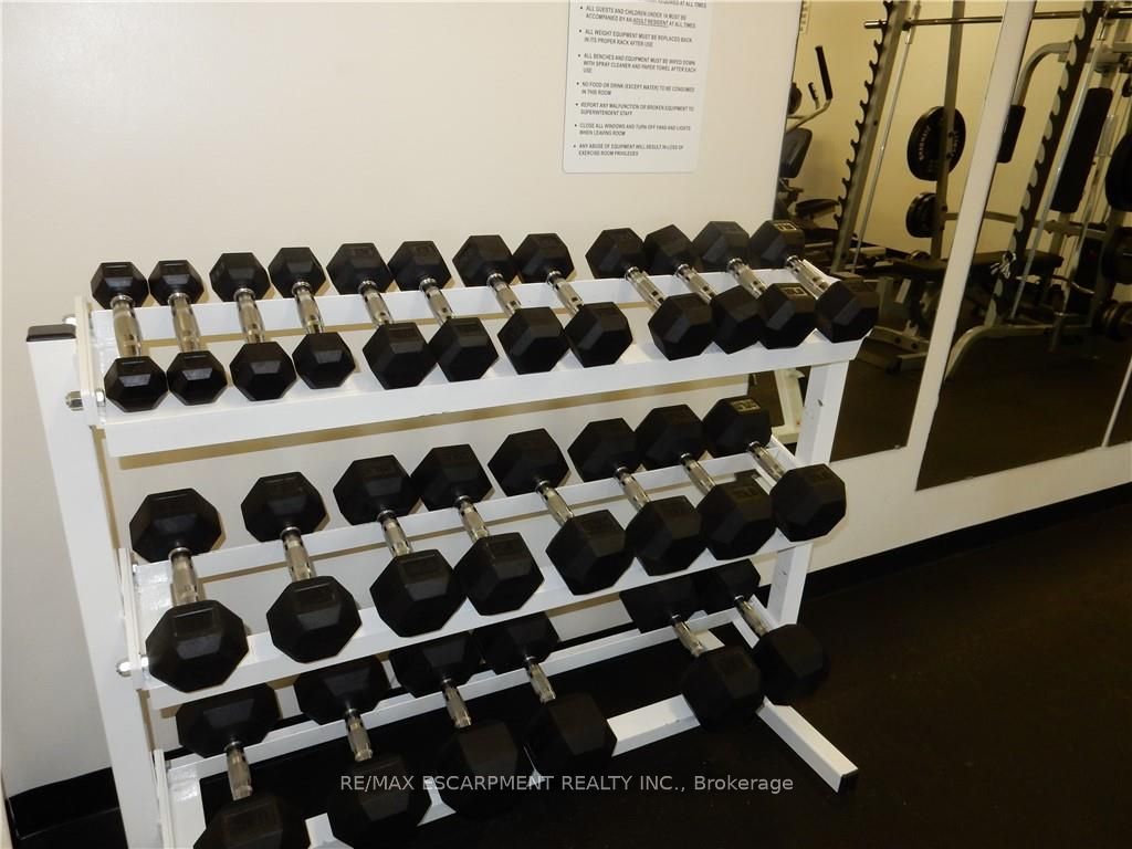 500 Green Road 1512 Property Photo 43