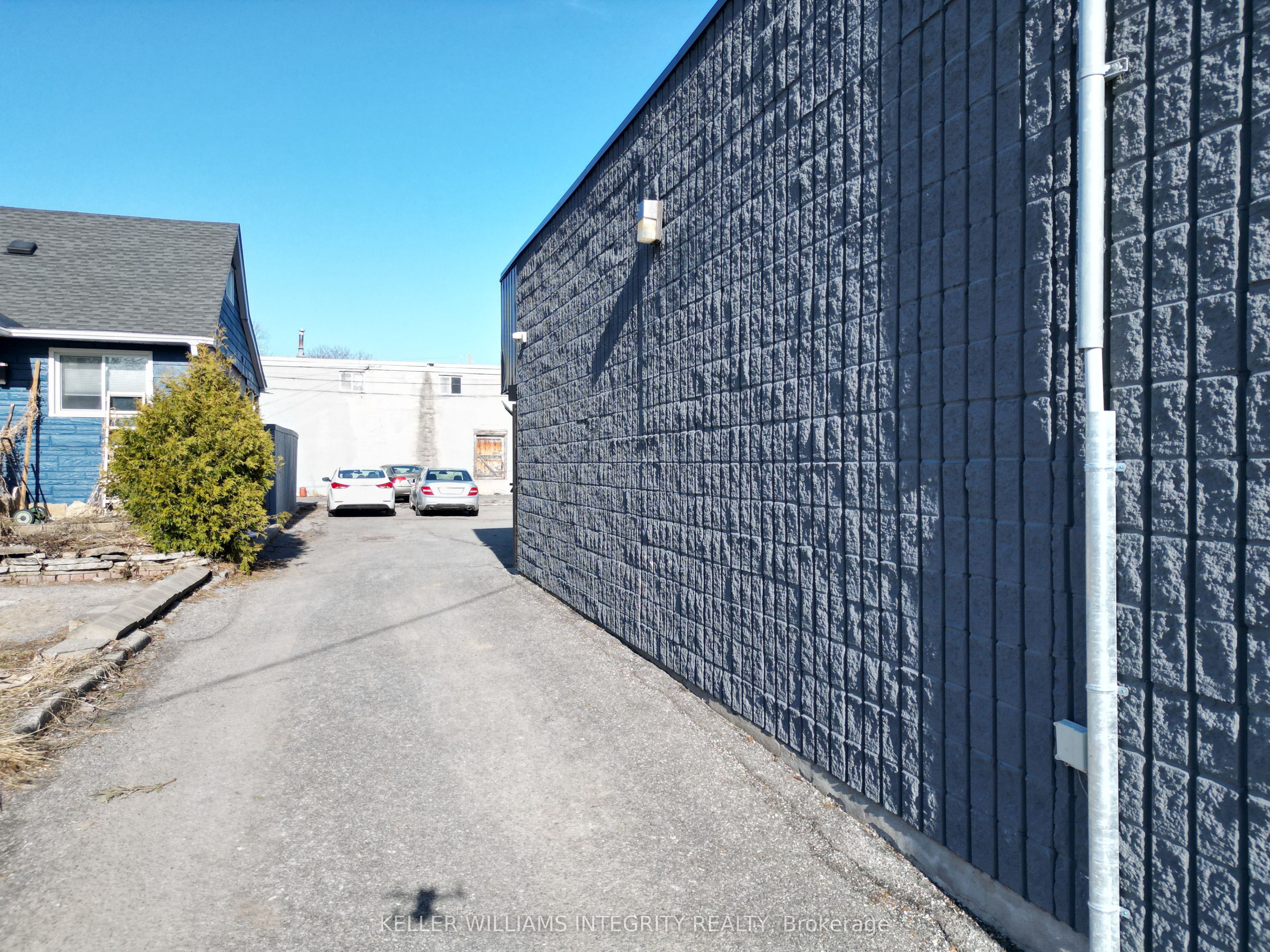 69 Kempster Avenue Property Photo 13