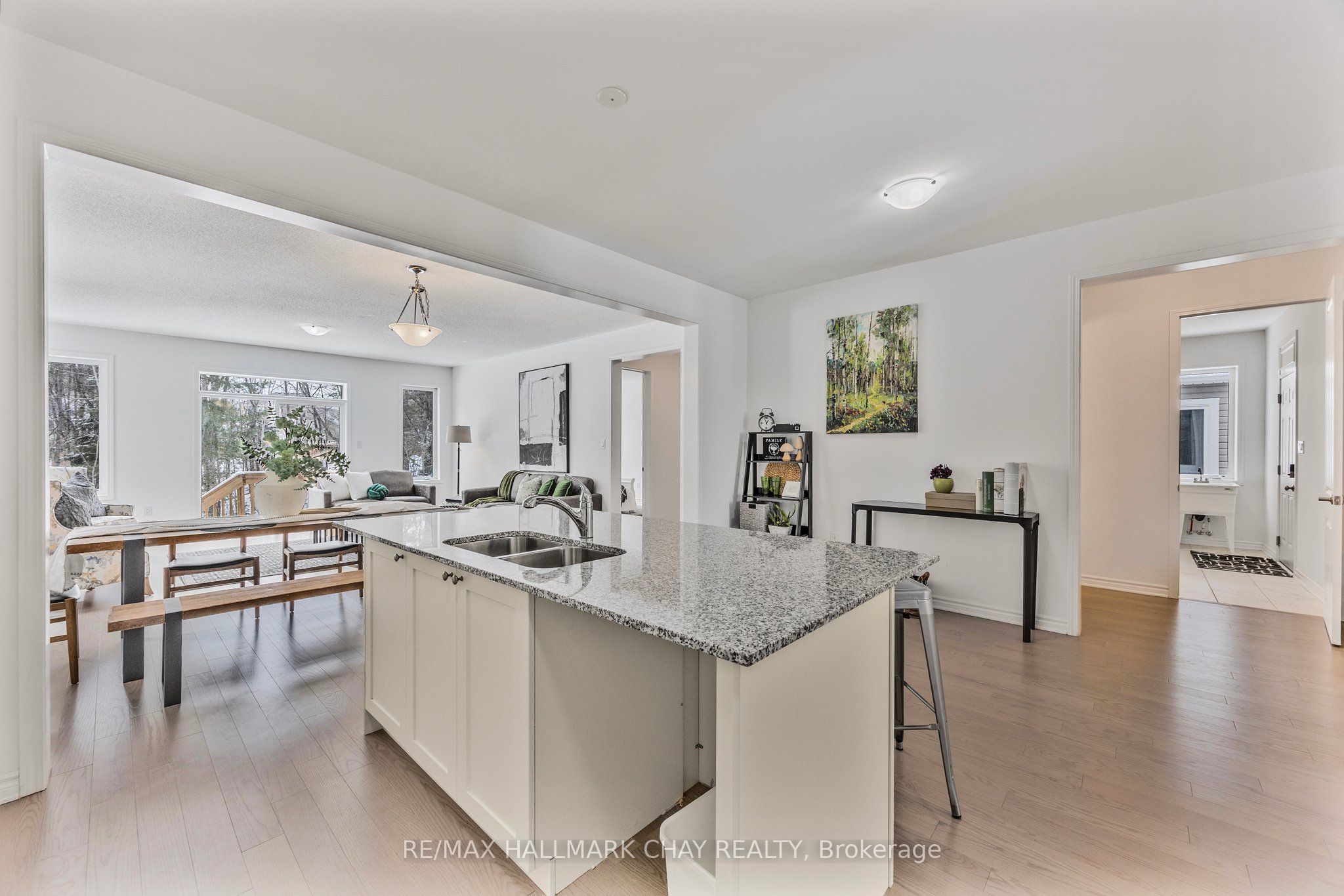 12 Dyer Crescent Property Photo 9