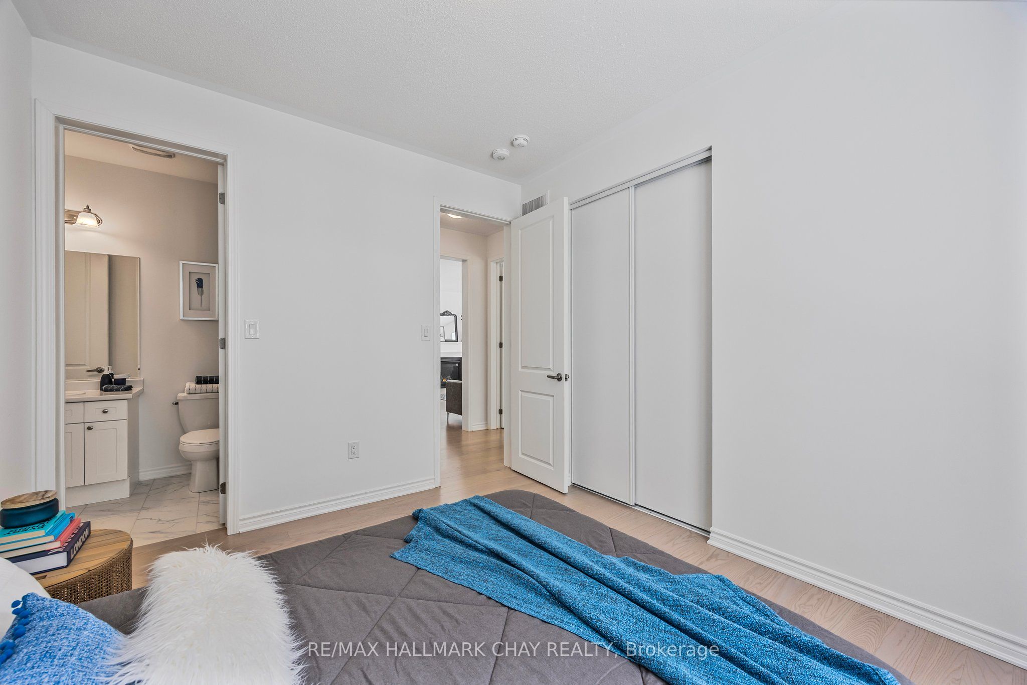 12 Dyer Crescent Property Photo 23
