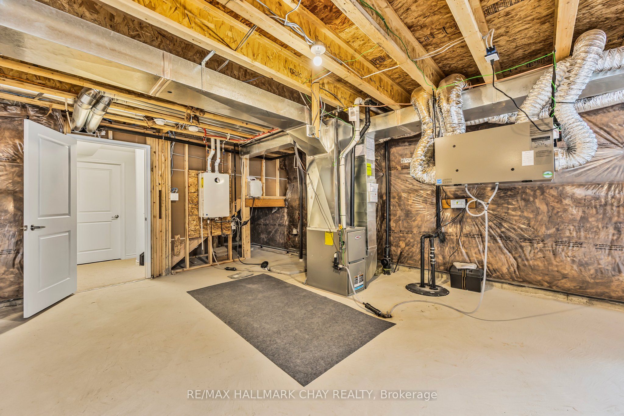 12 Dyer Crescent Property Photo 28