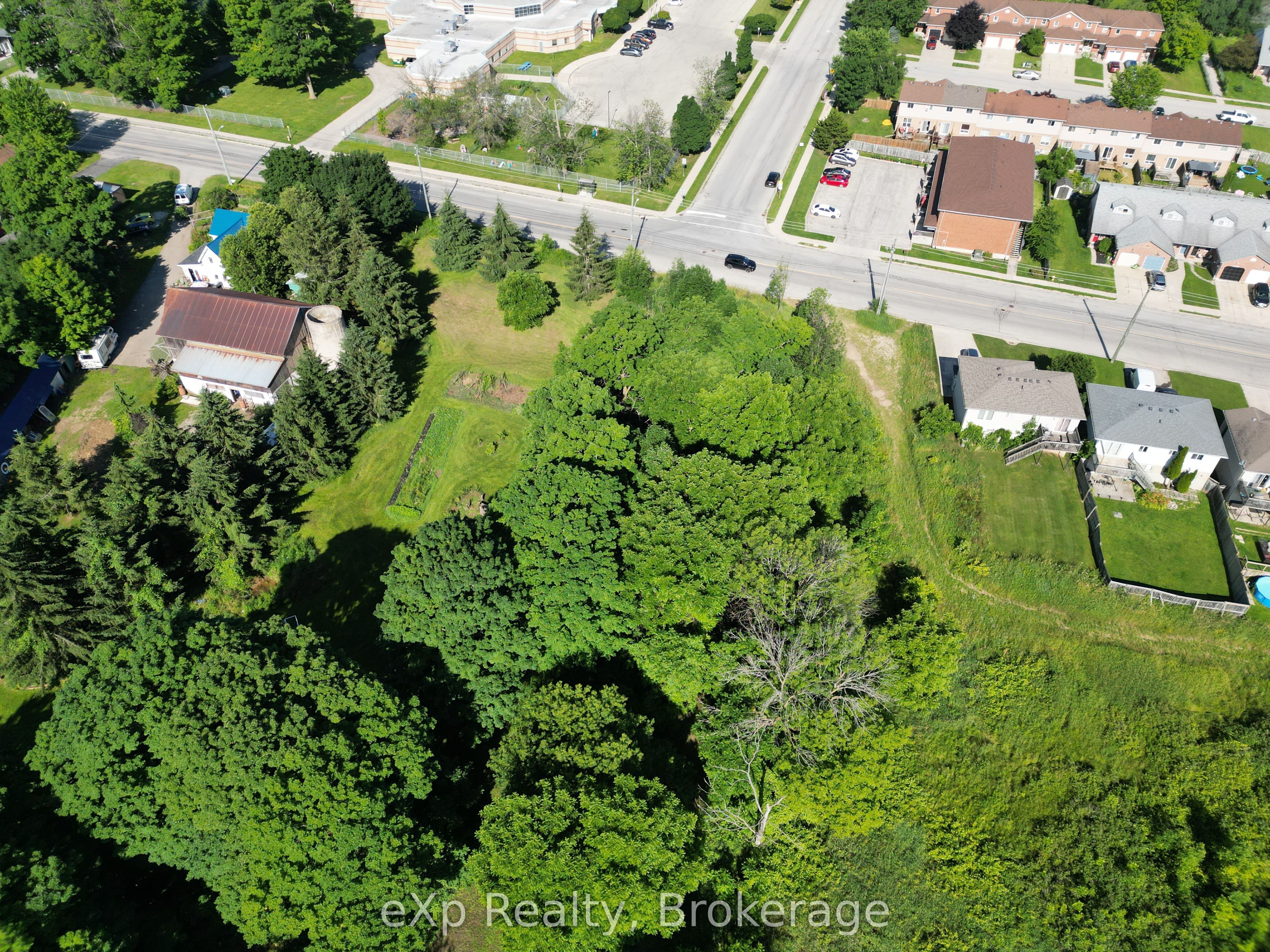 Part 1 9th Avenue Property Photo 5