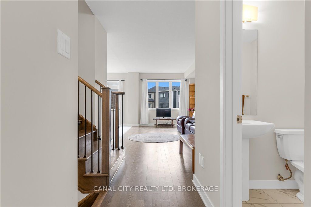 52 Keelson Street Property Photo 5