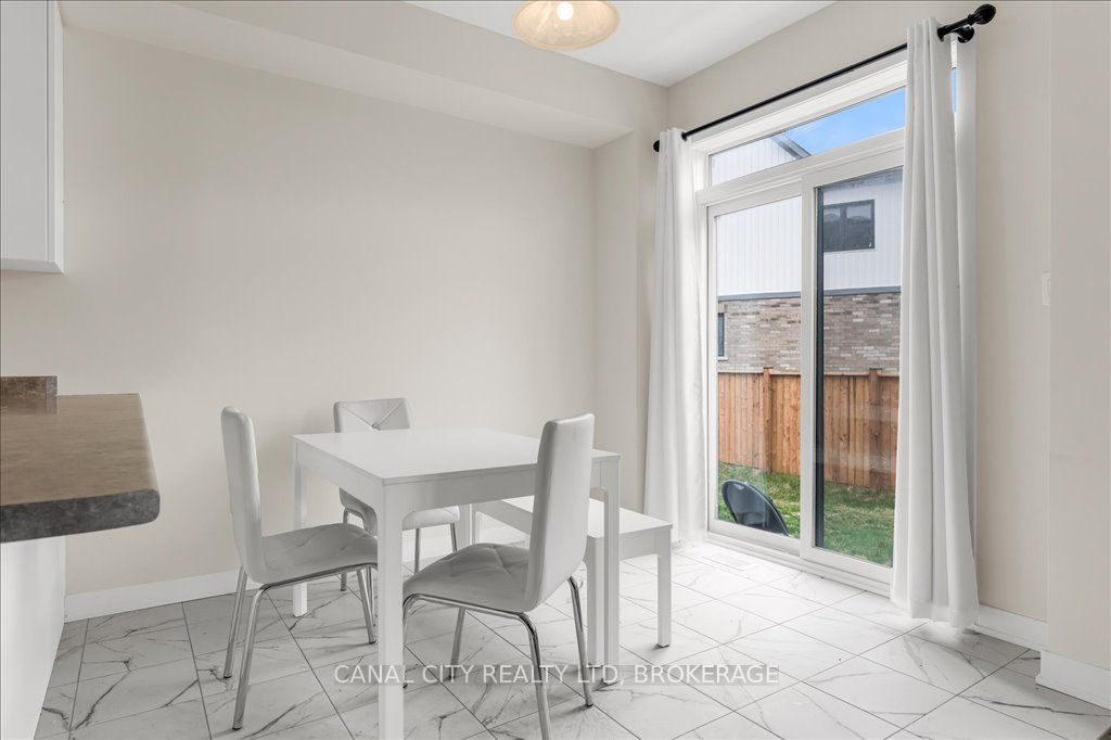 52 Keelson Street Property Photo 12