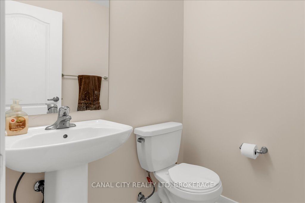 52 Keelson Street Property Photo 14