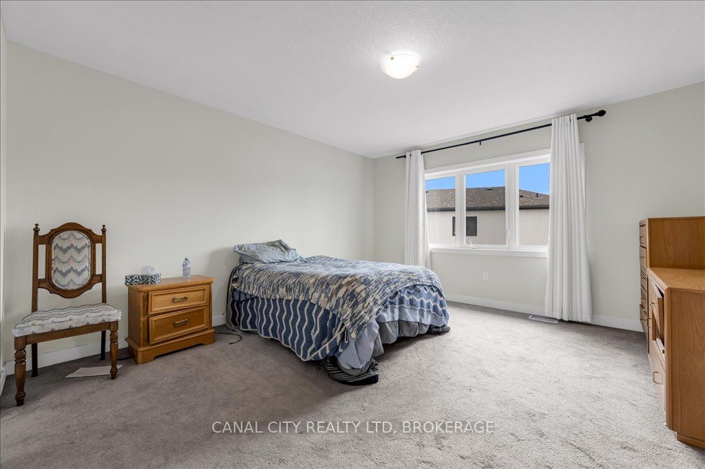 52 Keelson Street Property Photo 16