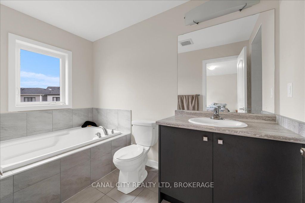 52 Keelson Street Property Photo 18