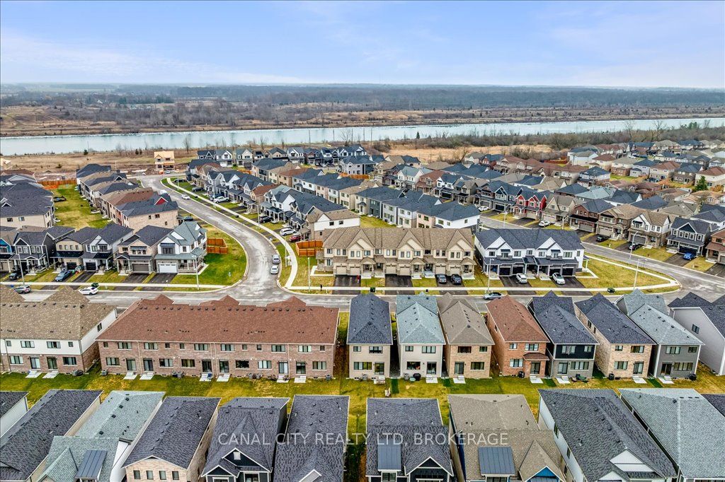 52 Keelson Street Property Photo 30