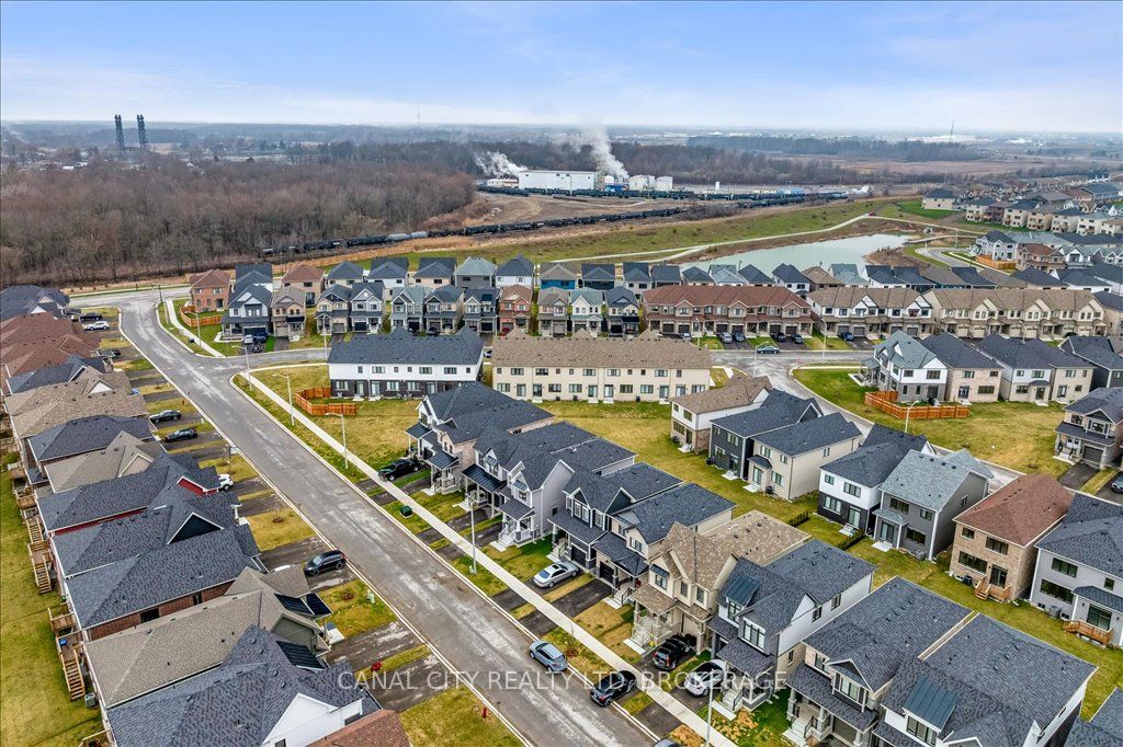 52 Keelson Street Property Photo 35