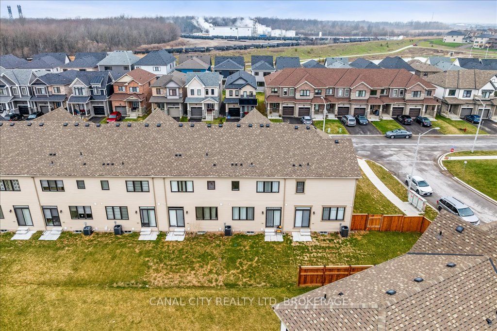 52 Keelson Street Property Photo 41