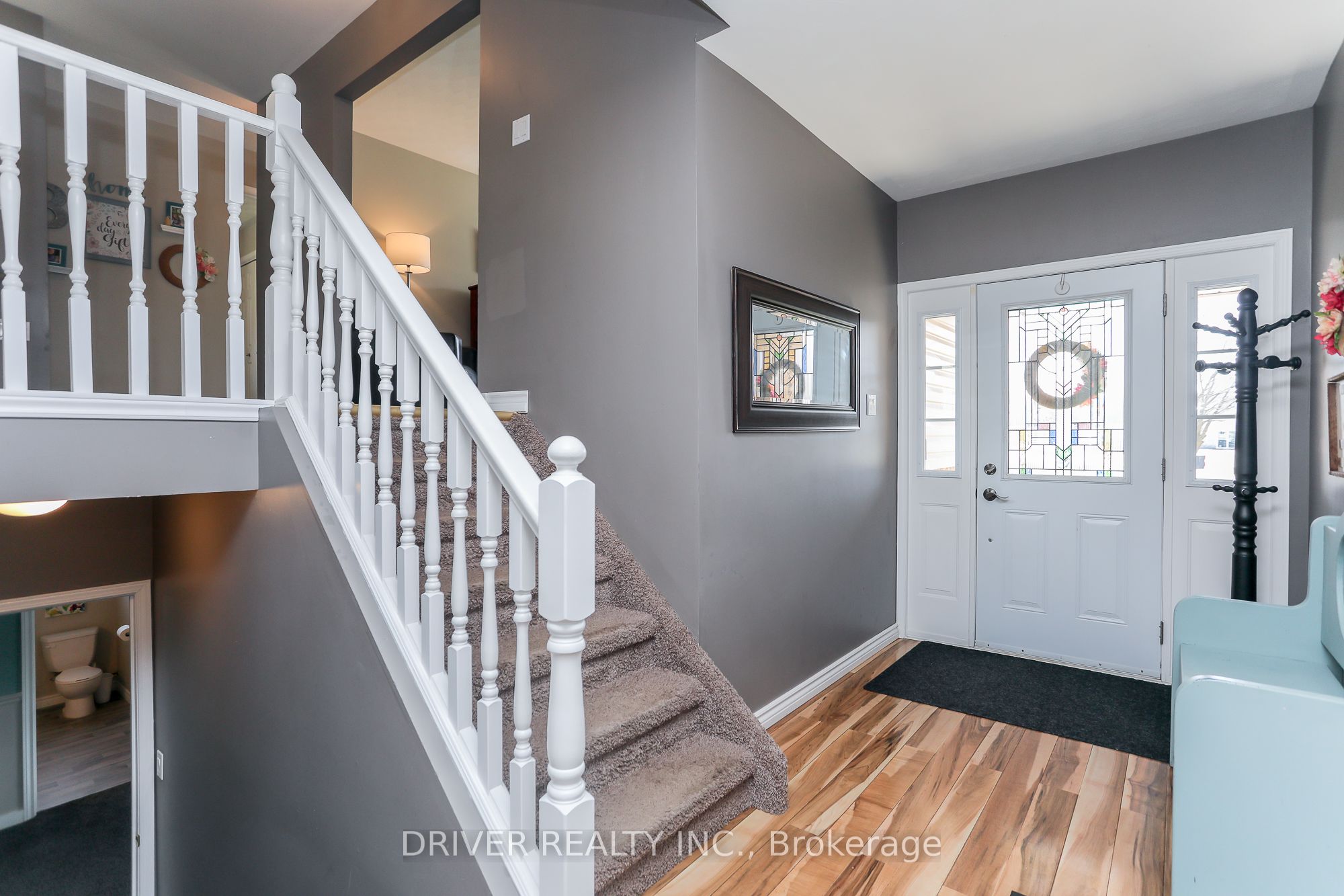 49988 Dingle Street Property Photo 3