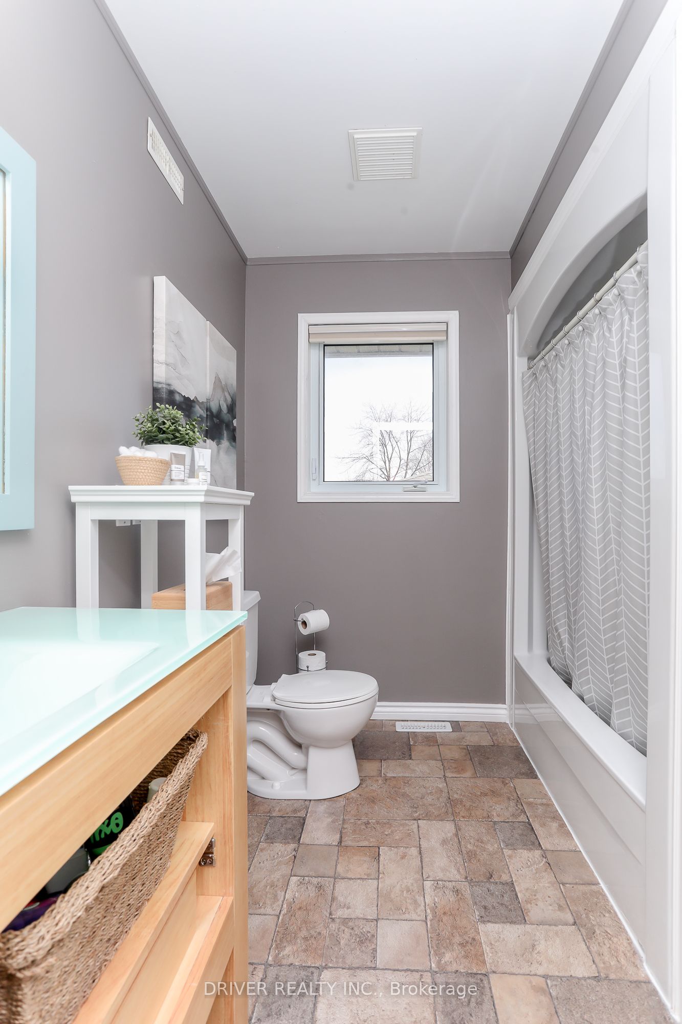 49988 Dingle Street Property Photo 11