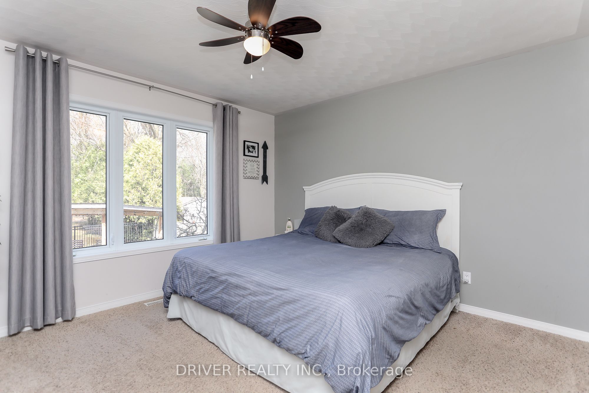 49988 Dingle Street Property Photo 12