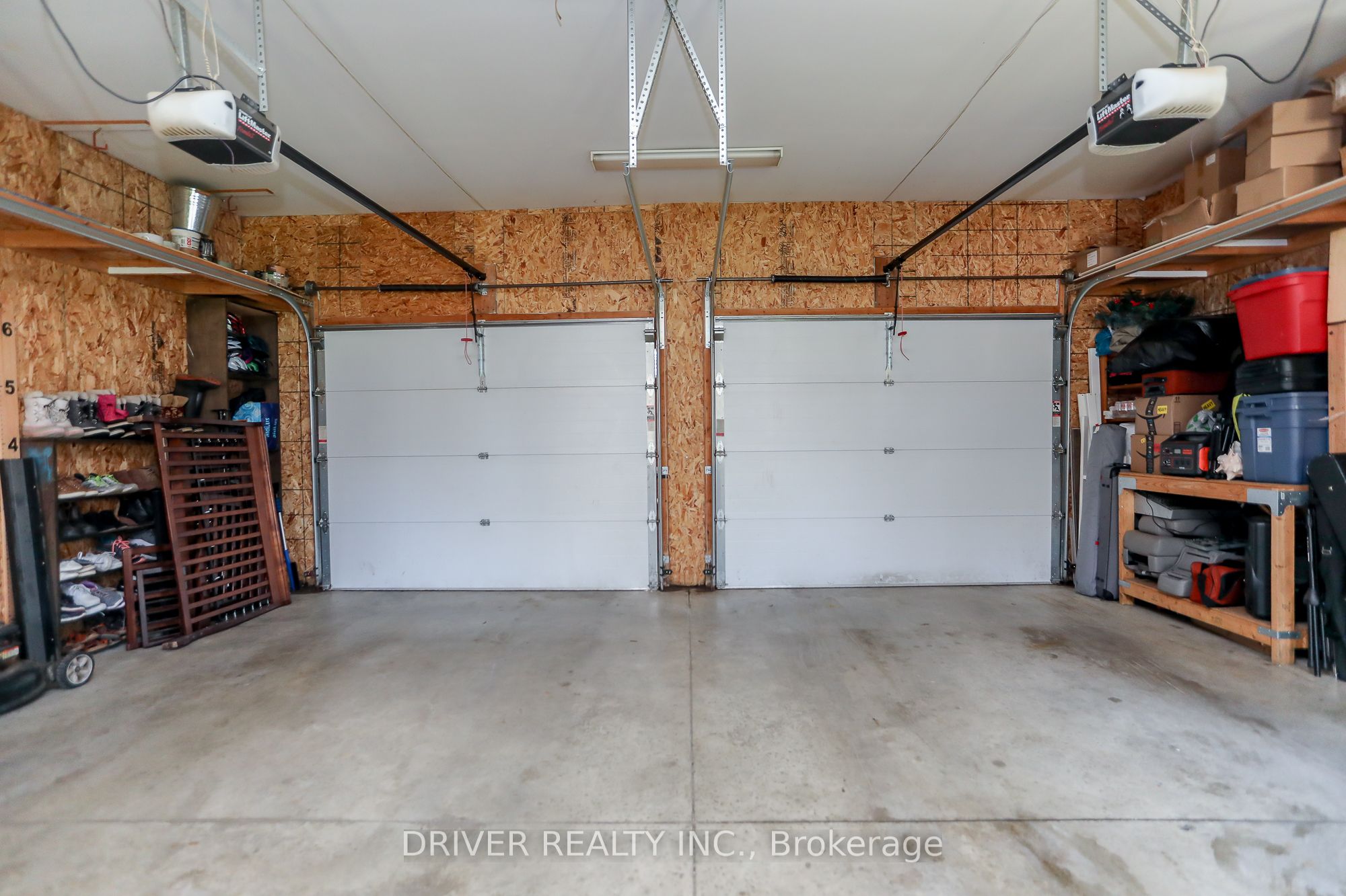 49988 Dingle Street Property Photo 22