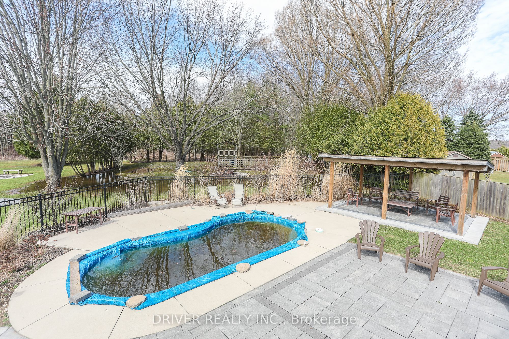 49988 Dingle Street Property Photo 24