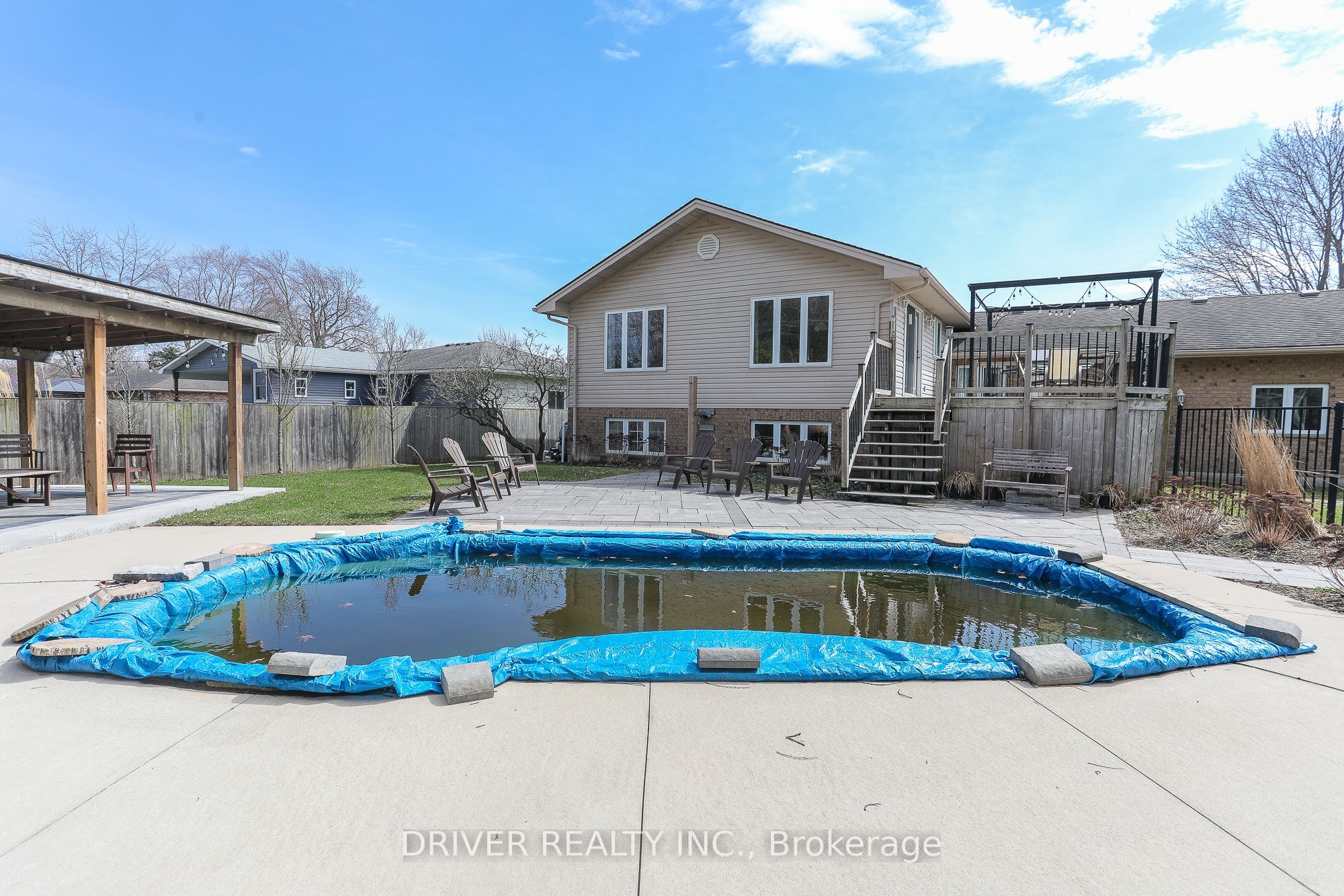 49988 Dingle Street Property Photo 26
