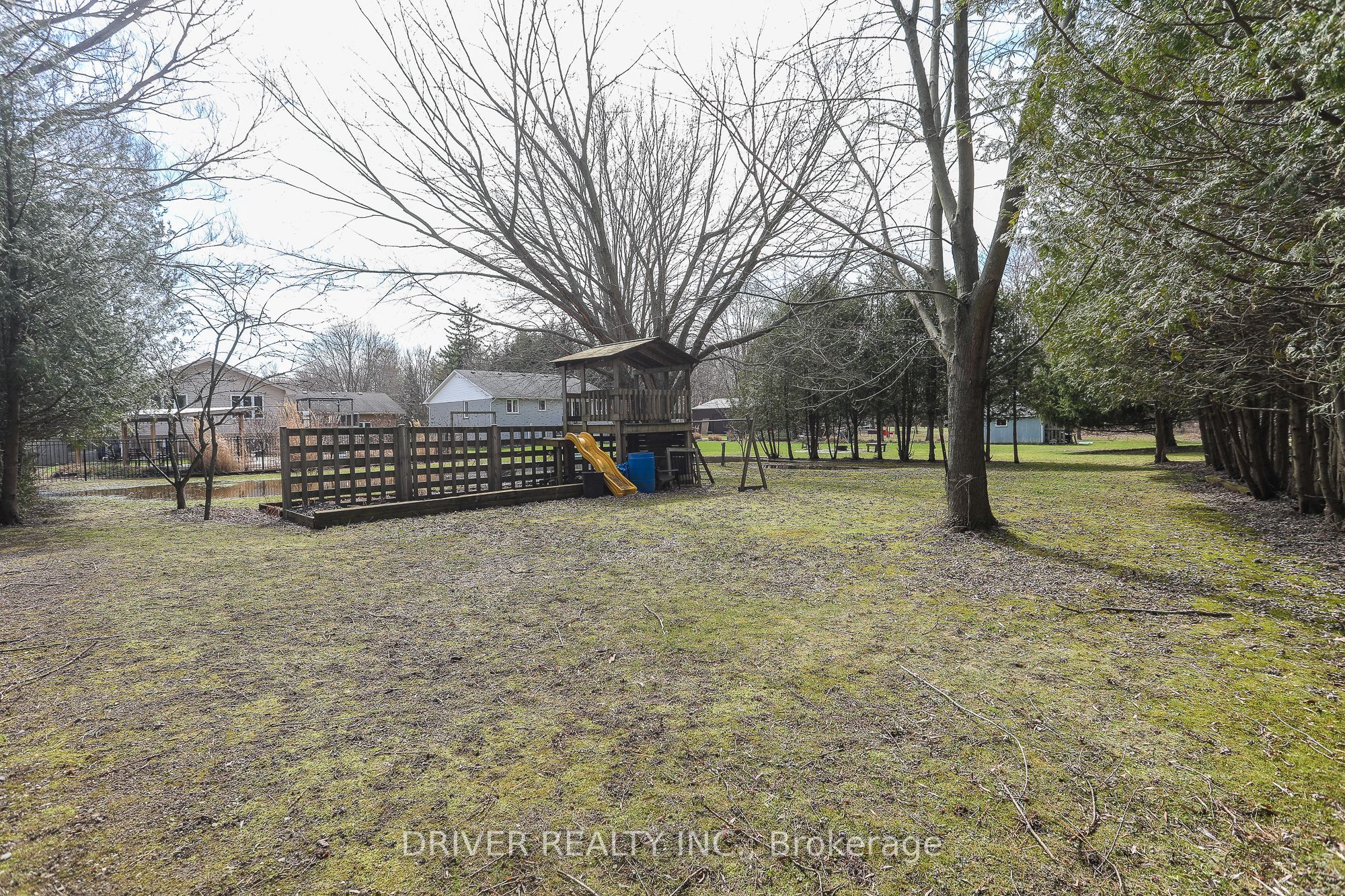 49988 Dingle Street Property Photo 27