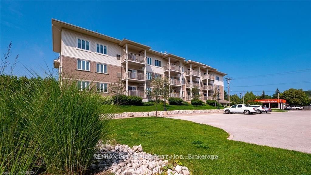 #104 - 1050 1st Avenue Property Photo 2