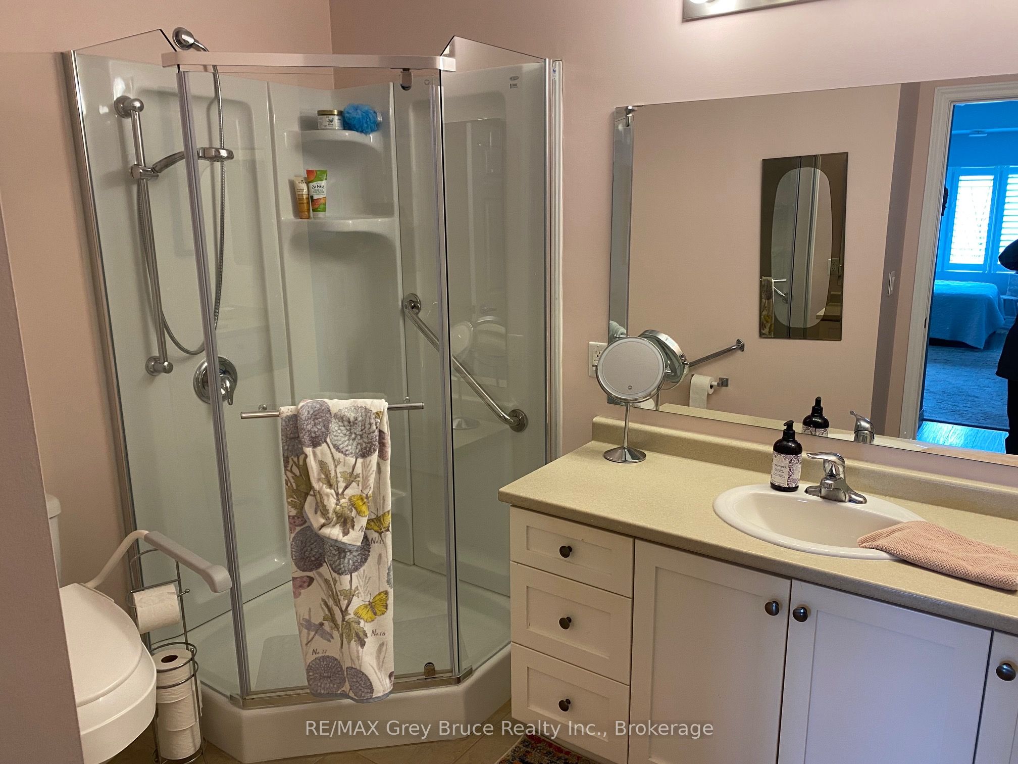 #104 - 1050 1st Avenue Property Photo 21