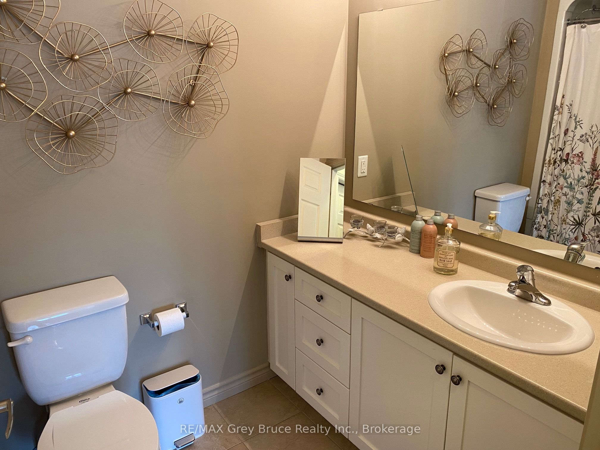 #104 - 1050 1st Avenue Property Photo 36