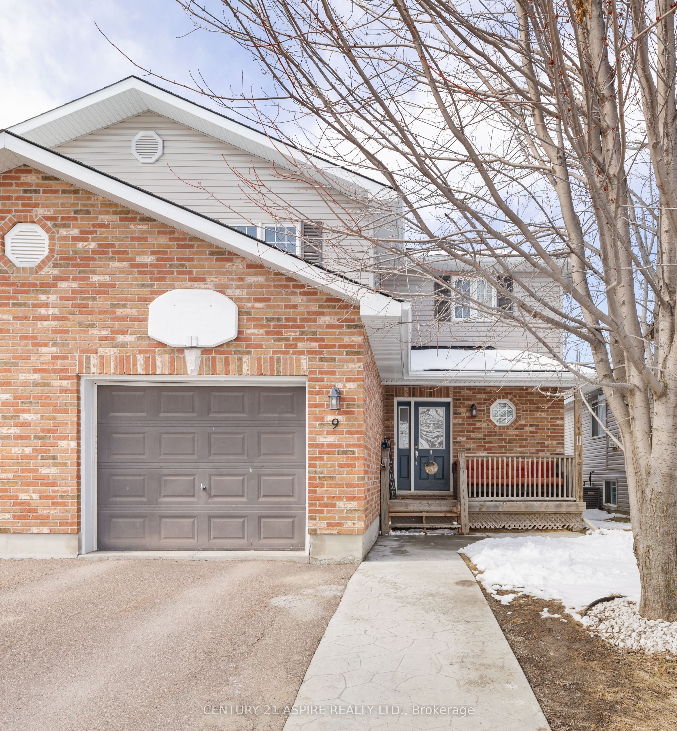 9 Verona Drive Property Photo